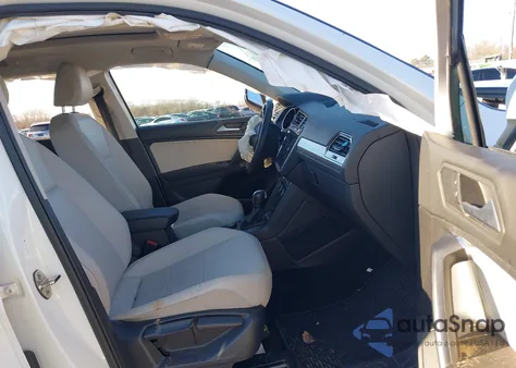 2021 Volkswagen Tiguan 2.0T Se/2.0T Se R-Line Black/2.0T Sel from USA, damaged, VIN 3VV2B7AXXMM033132